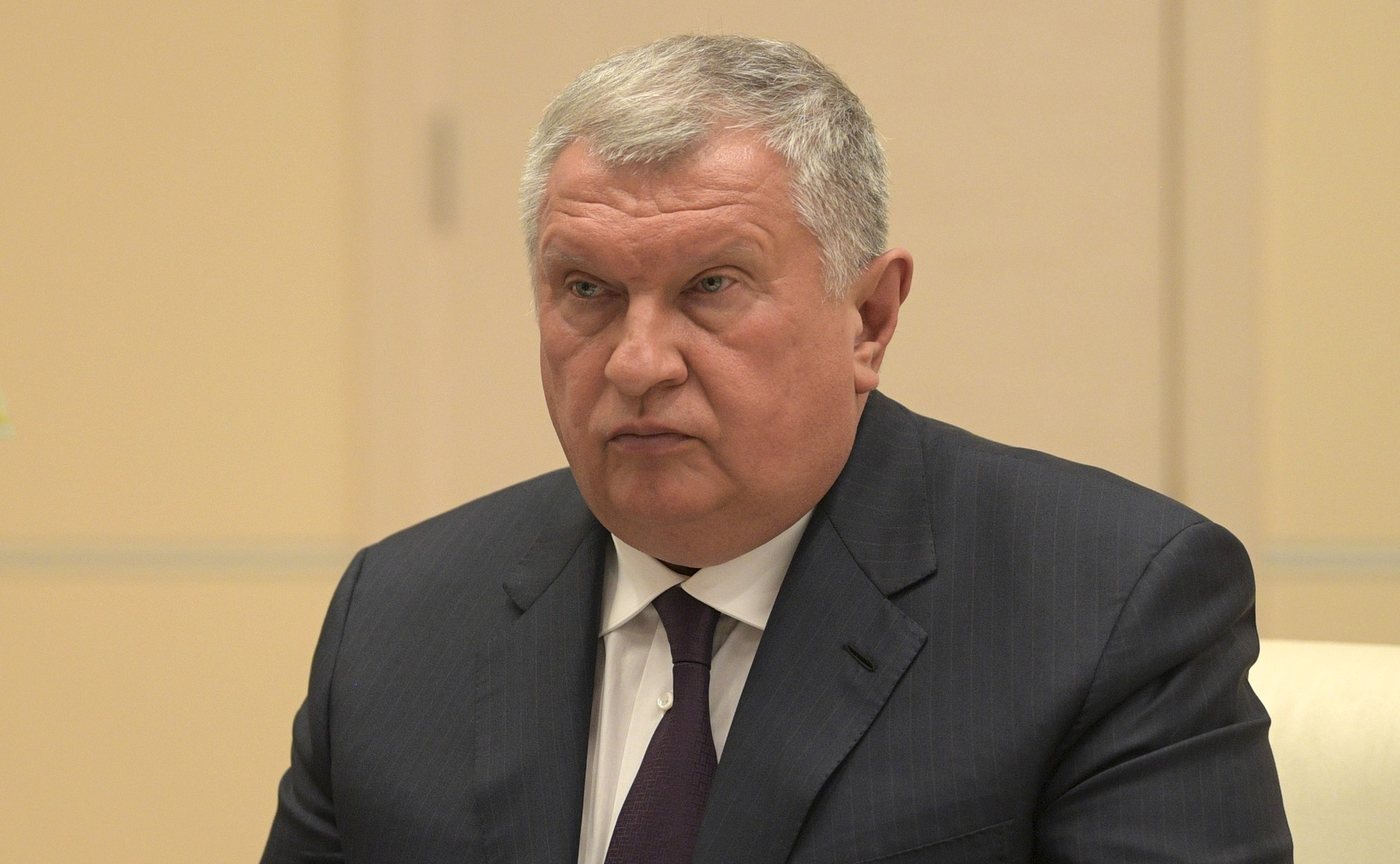 Сечин обозначил финансовую цену энергетического разворота к Китаю