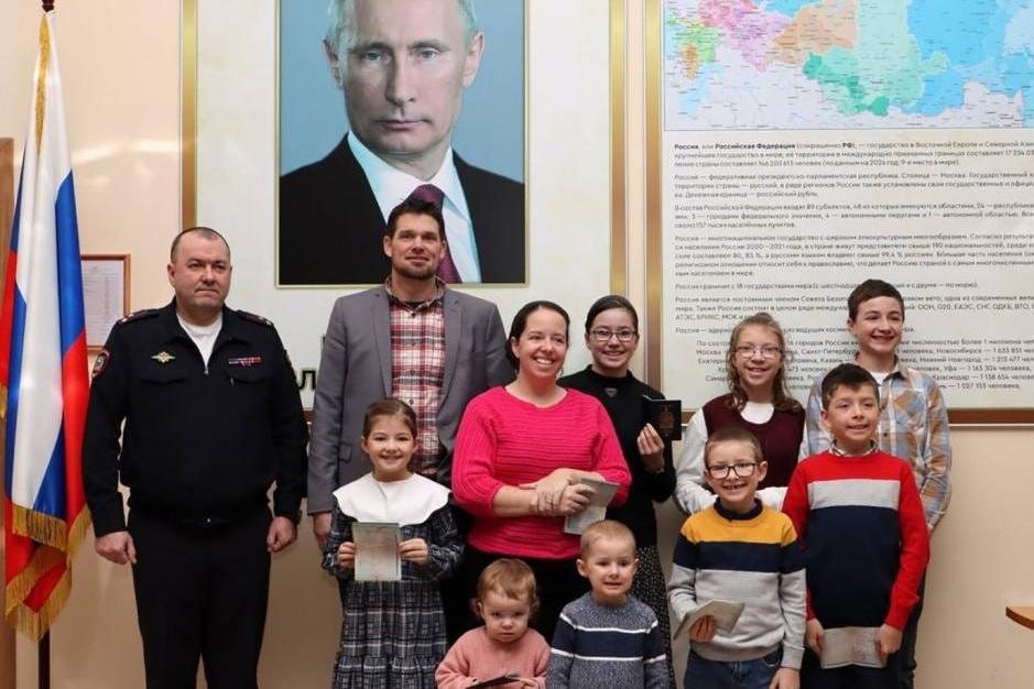 Канадский фермер пожаловался на требование контракта с Минобороны для получения ВНЖ в России