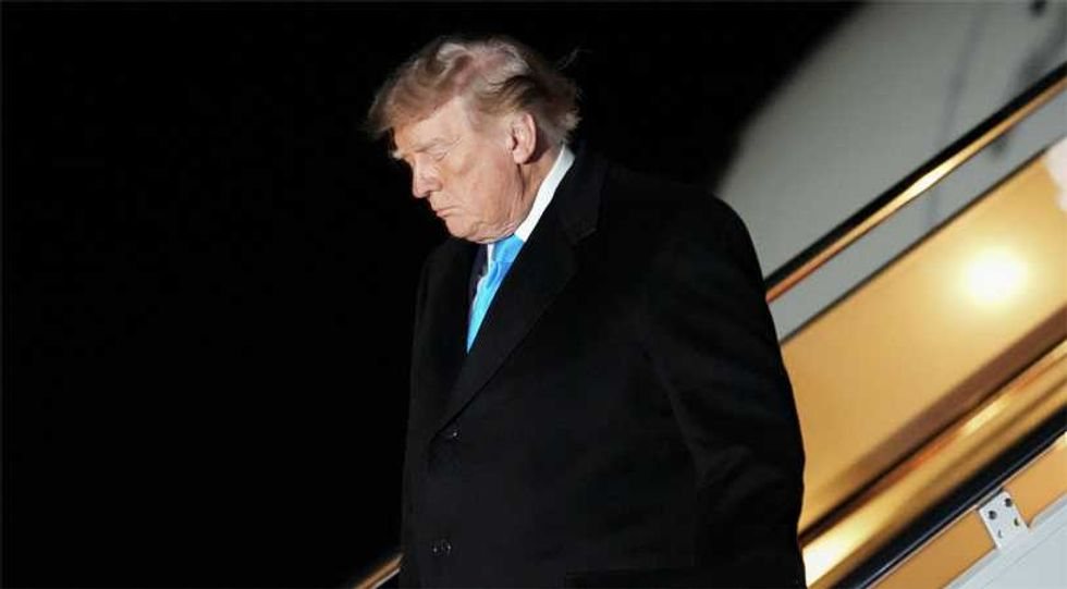 Демократы получают преимущество в ключевых гонках за Сенат США