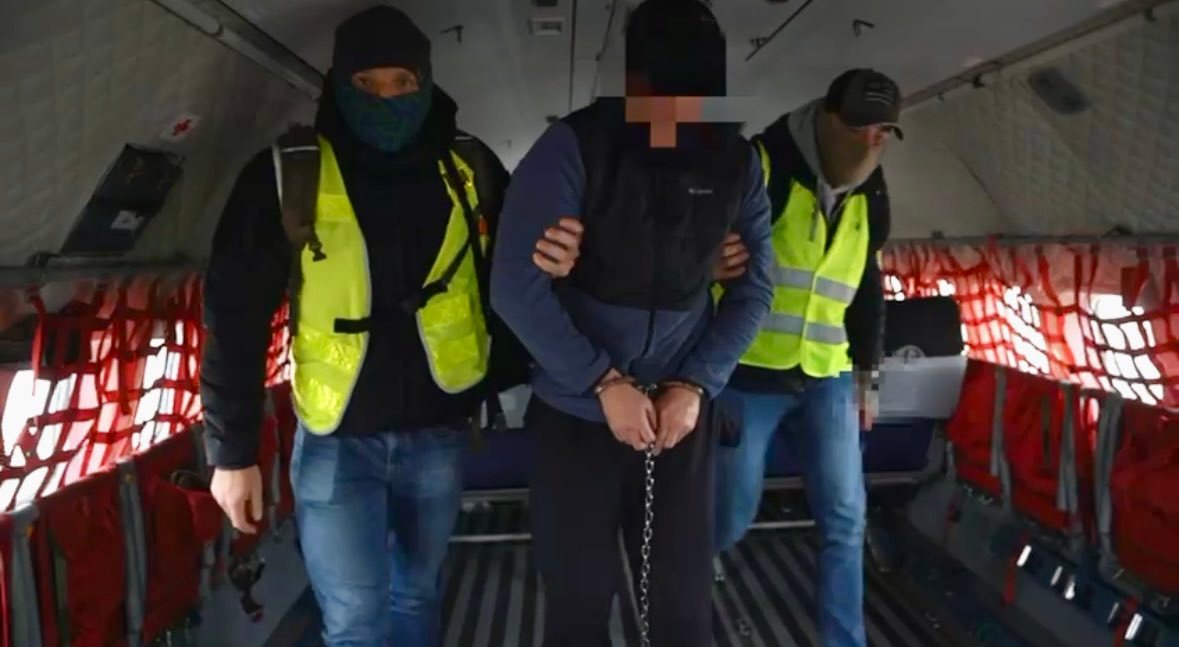Трутнев предложил систематизировать опыт снайперского дела, полученный в ходе СВО