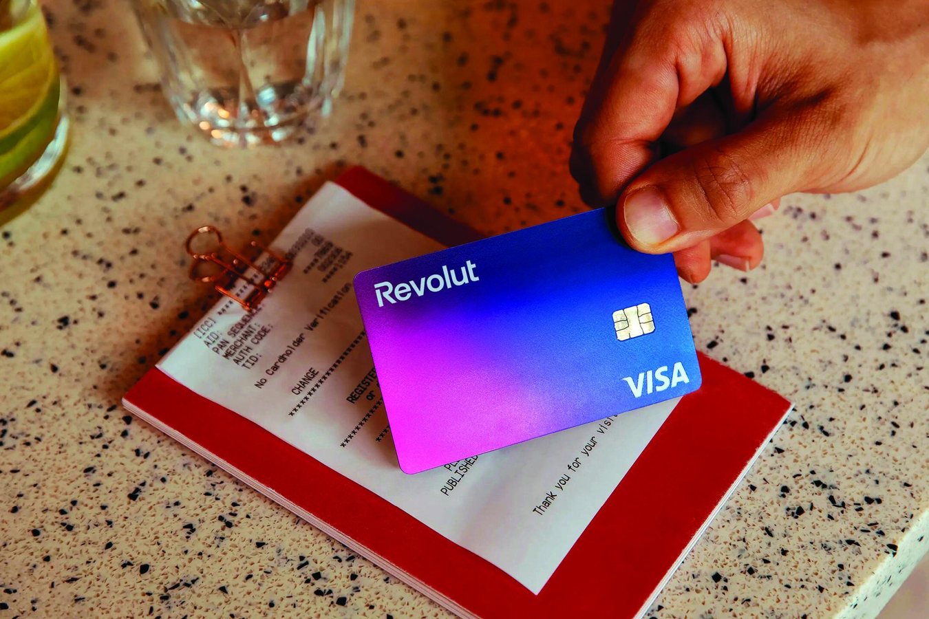 Revolut сообщил о второй за месяц утечке данных клиентов