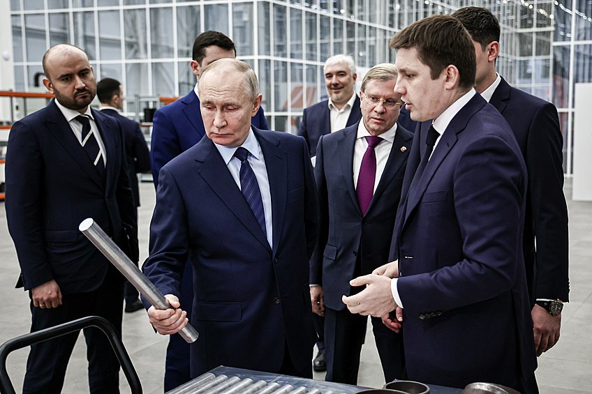 Лояльность без иммунитета: кого российская вертикаль отправила в СИЗО и колонии