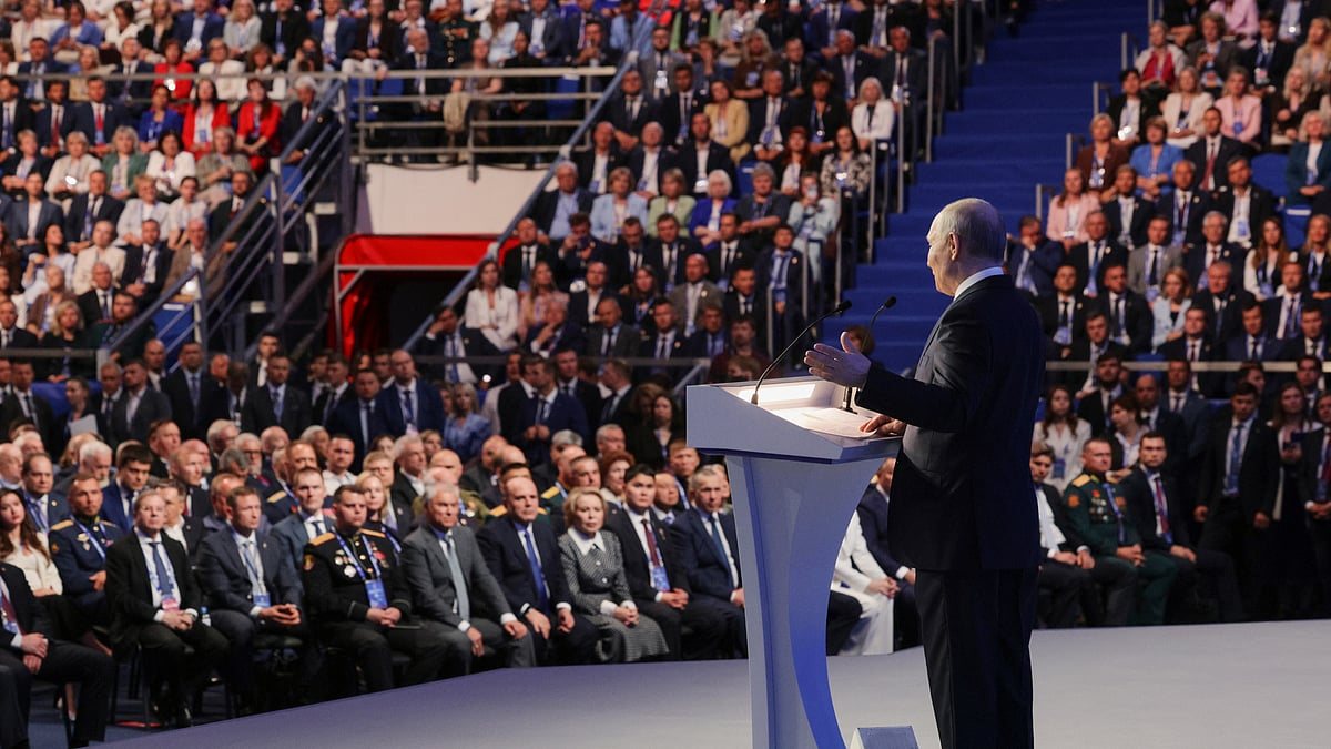 Путин вышел из тени перед выборами