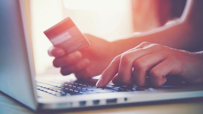 В России вступил в силу закон о платформенной экономике