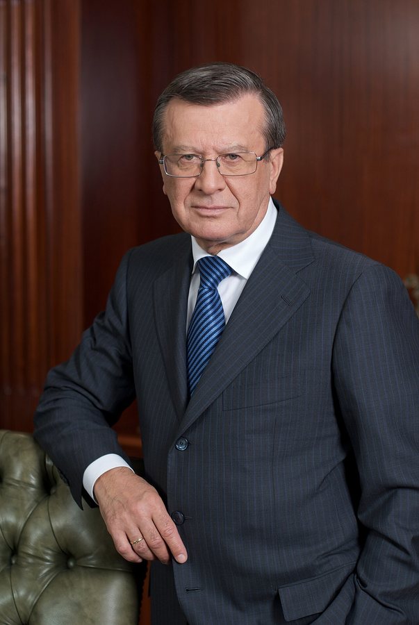 Виктор Зубков отмечает 85-летие