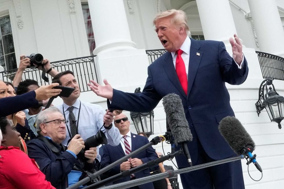 Трамп предложил Украине сменить президента и получил поддержку Москвы
